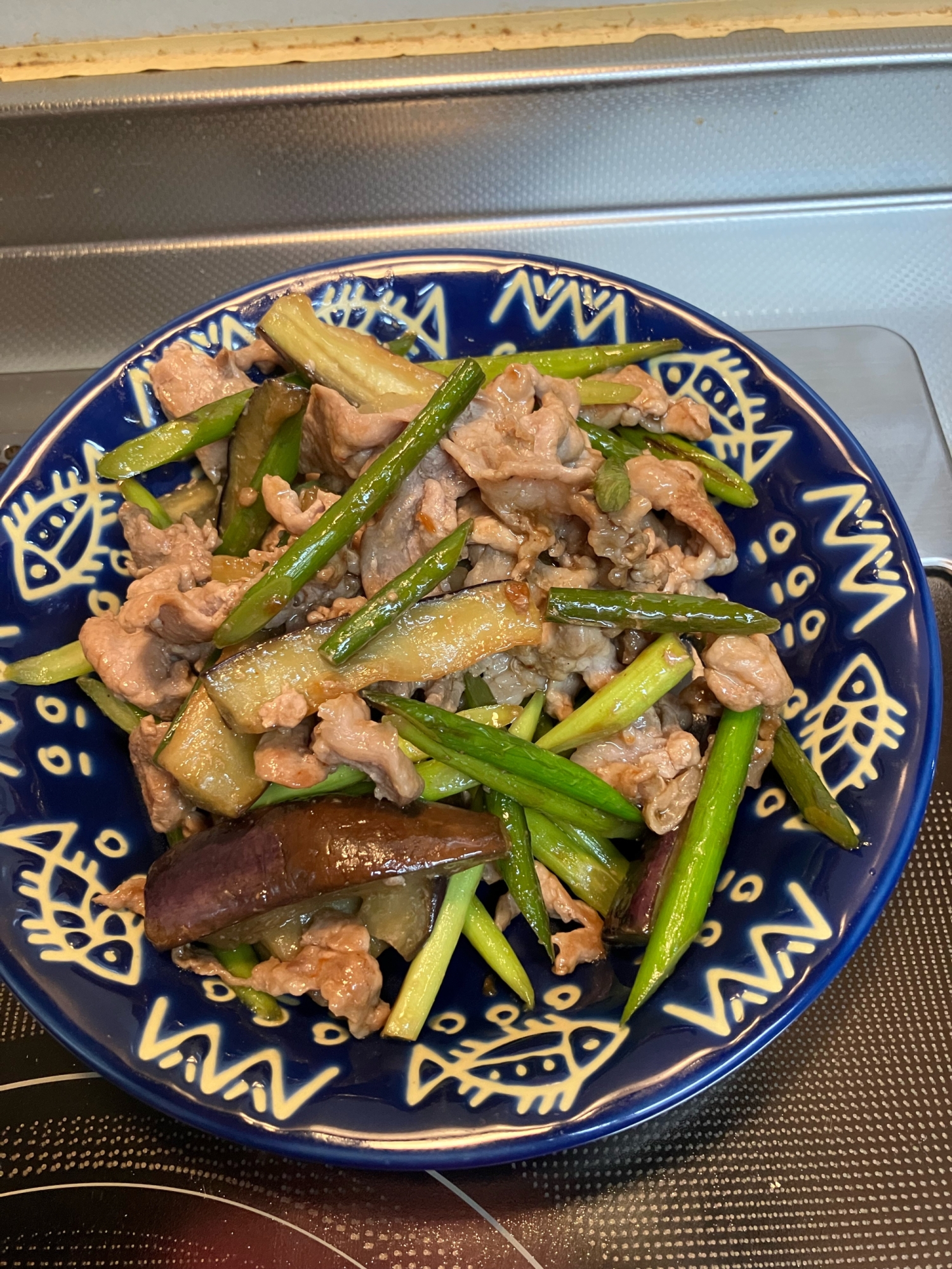 ご飯が進む♪豚肉とナスとニンニクの芽のスタミナ焼き