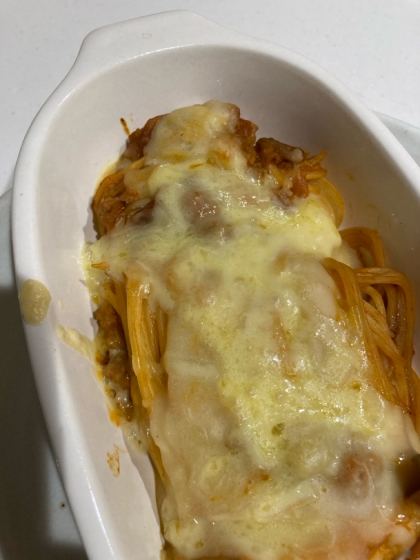 一手間で絶品!!ミートソースパスタグラタン