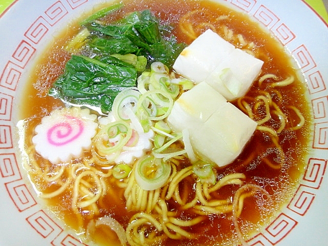 餅入り醬油ラーメン