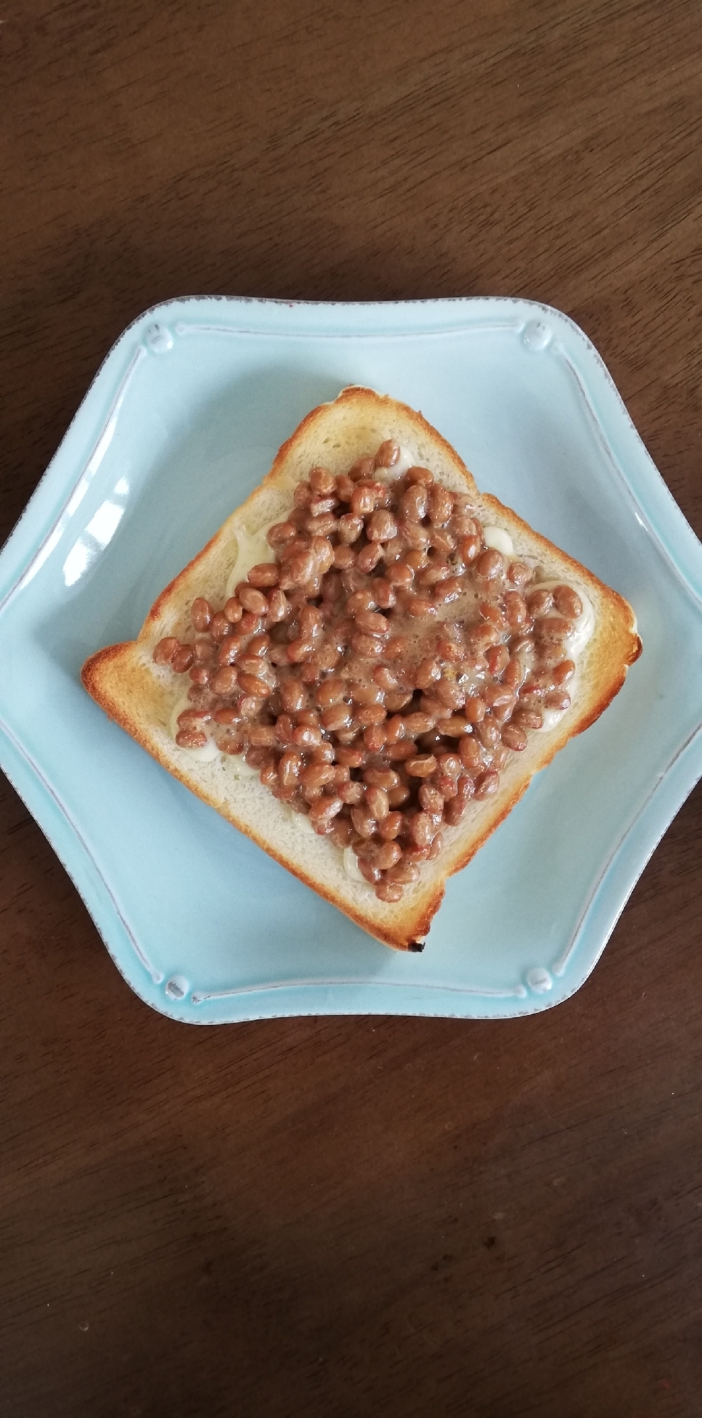 はちみつ納豆トースト