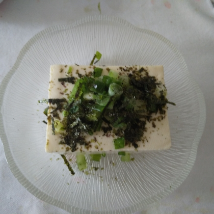 こんにちは
暑い夏にはお豆腐ごあれば
ご飯一杯食べれますね
美味しかったです
<(￣︶￣)>