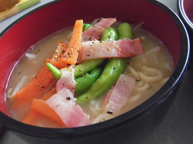 インスタントでも野菜たっぷり！簡単ちゃんぽん♪