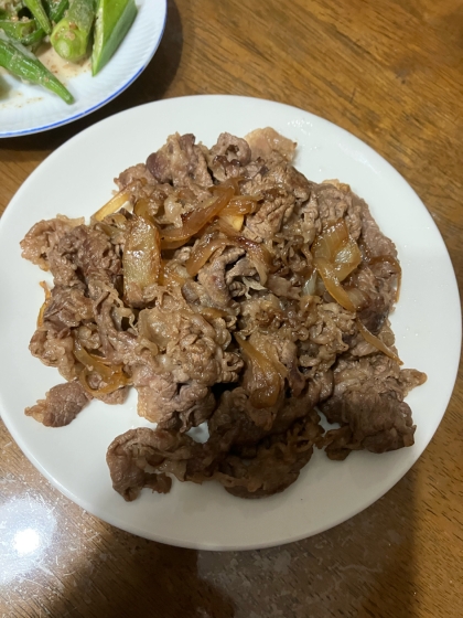 簡単！(^^)牛肉と玉ねぎの甘辛ニンニク炒め♪