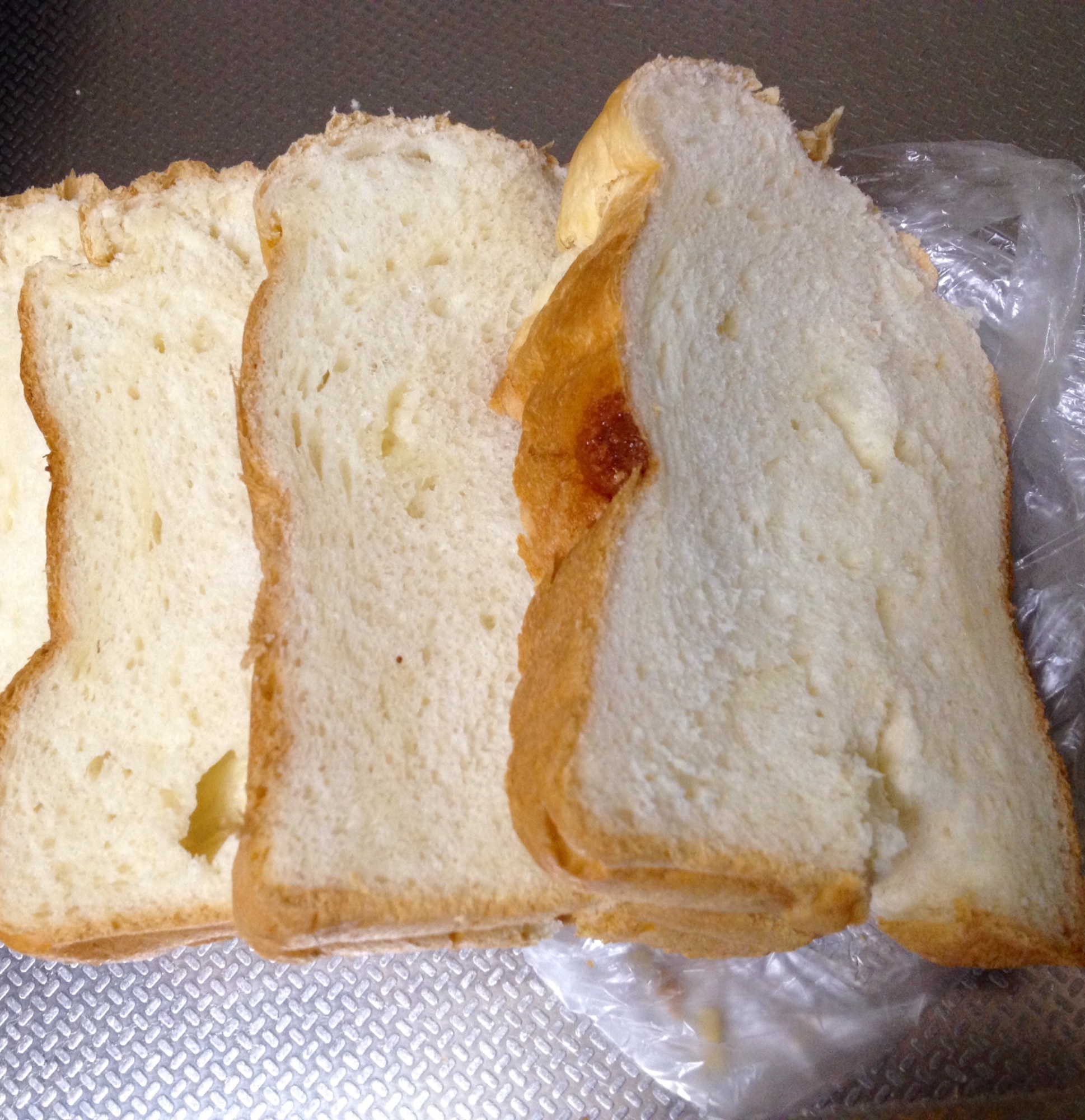 優しい甘さ★ホワイトチョコ食パン