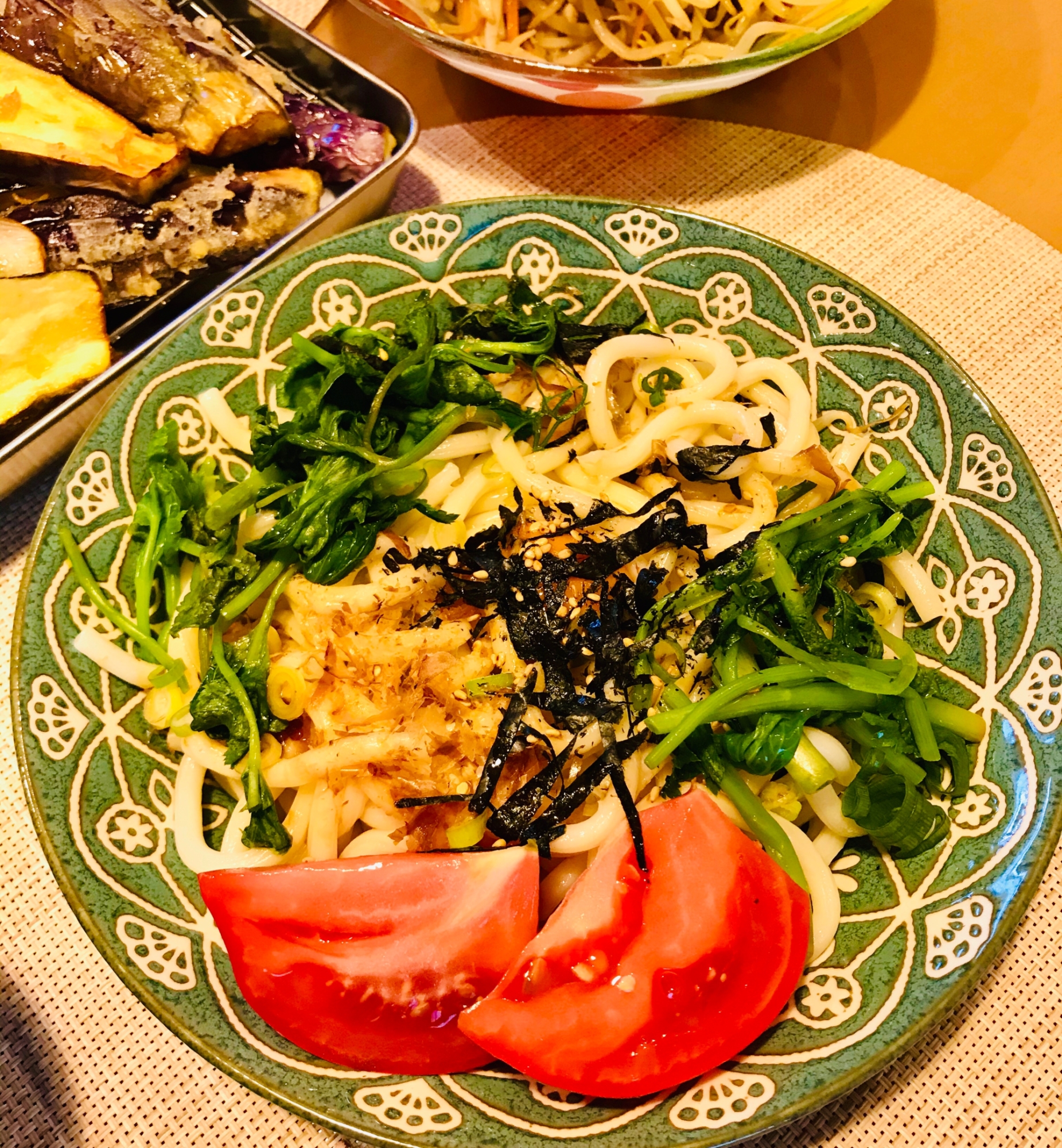 暑いに日にピッタリ！冷製うどん