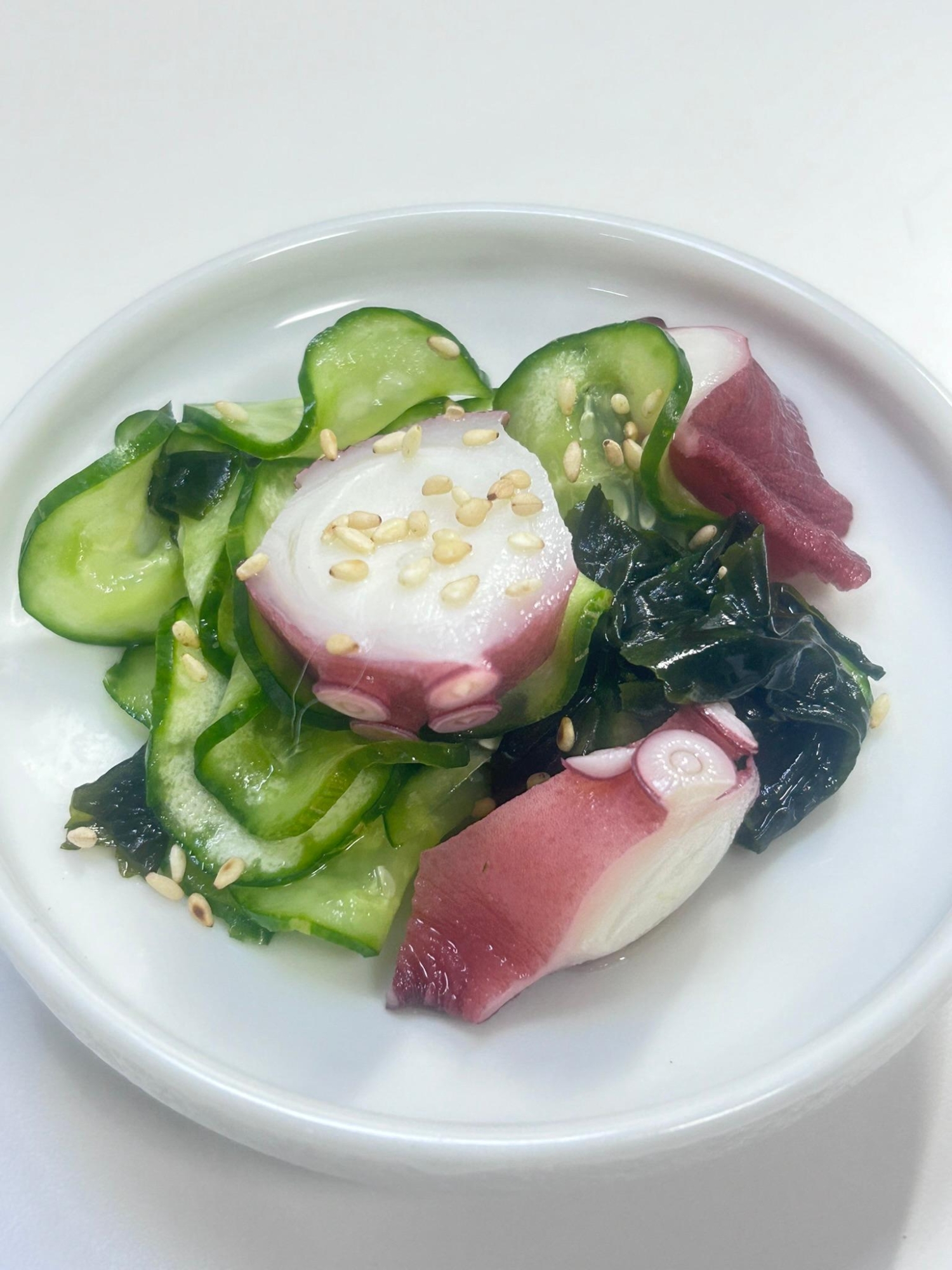 昆布茶で一味違う！タコとキュウリの酢の物