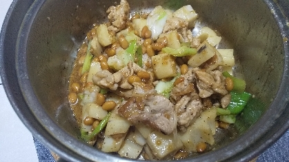 納豆とレンコンと豚肉の香味炒め