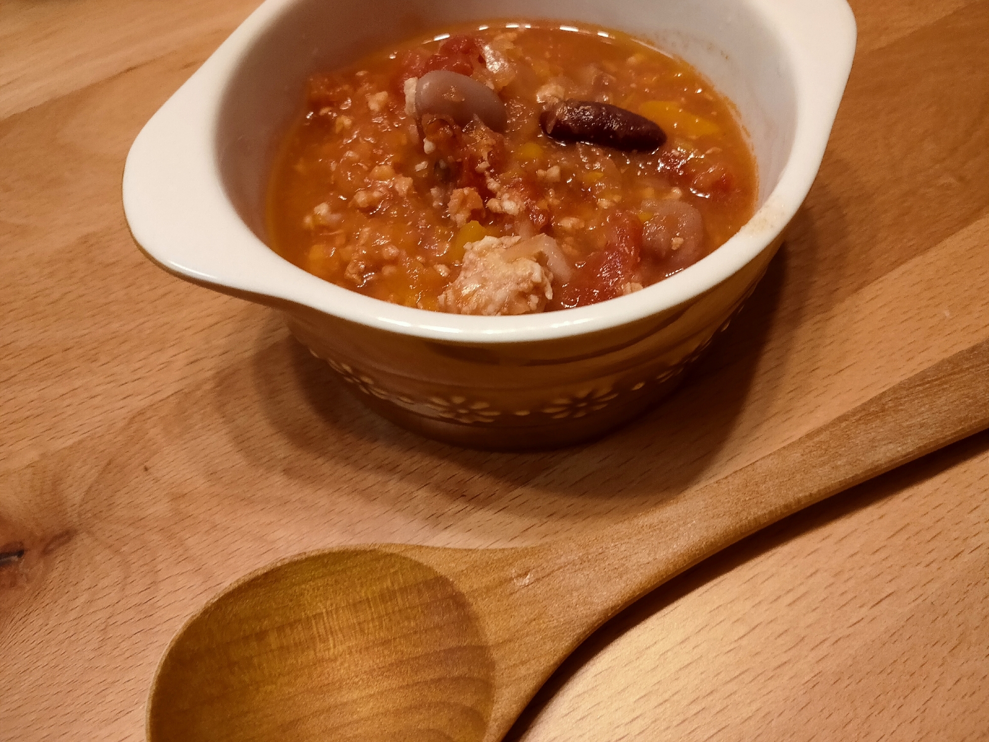 豆と鶏ムネと野菜！栄養満点食べるトマトスープ︎︎︎