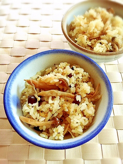 きのこと油揚げの炊き込みご飯✿