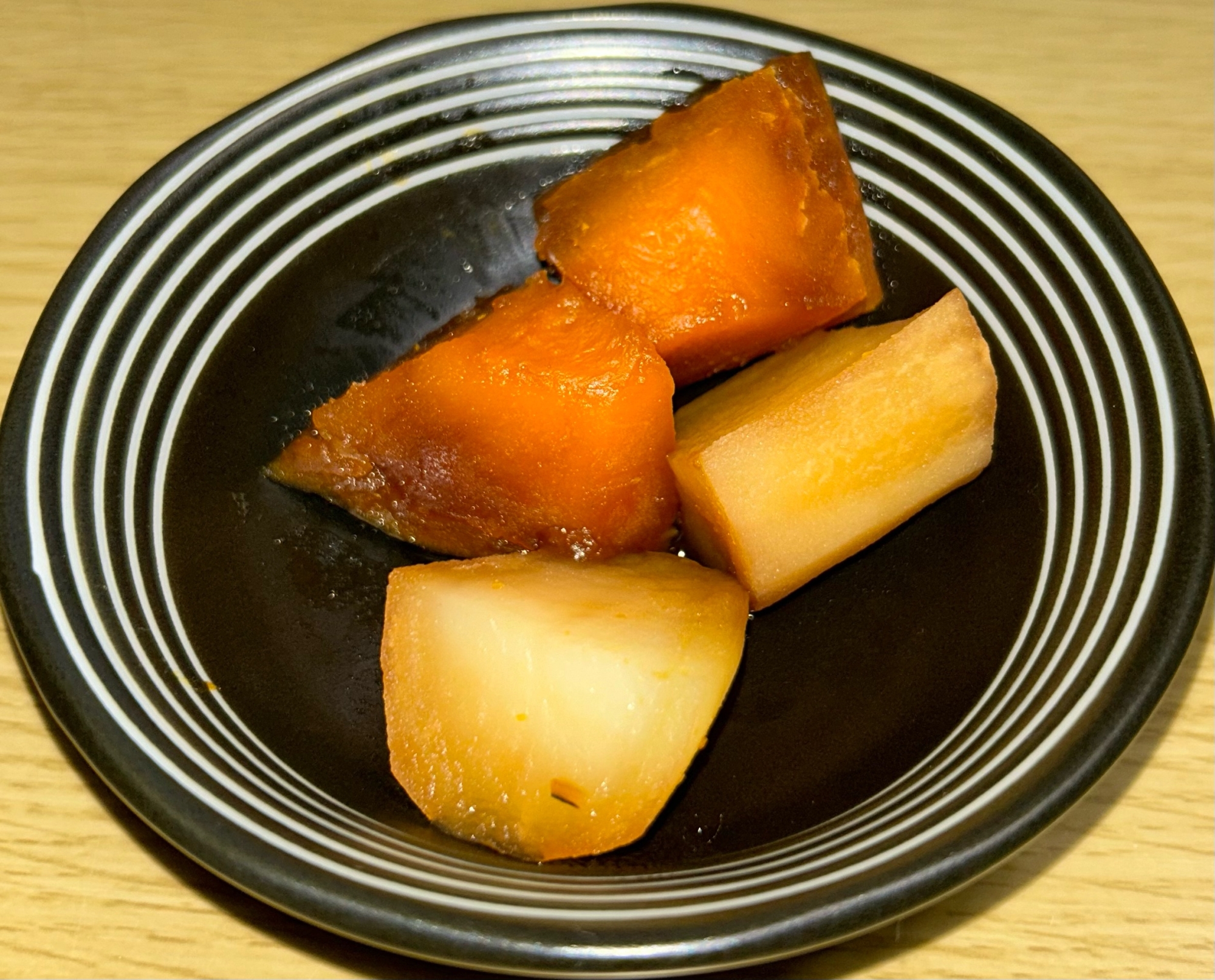 かぼちゃとじゃがいもの煮物♩