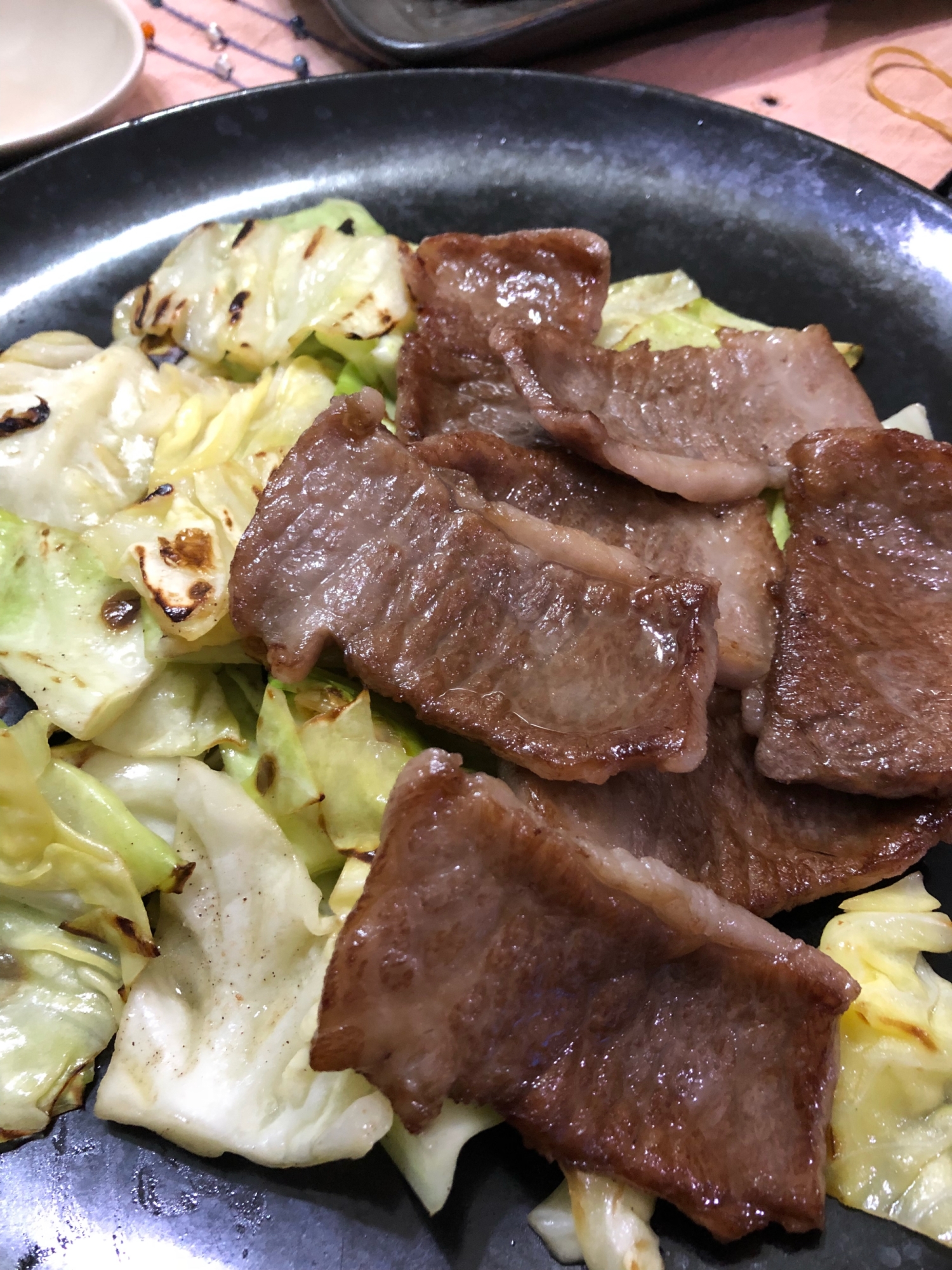 焼肉キャベツ^ - ^