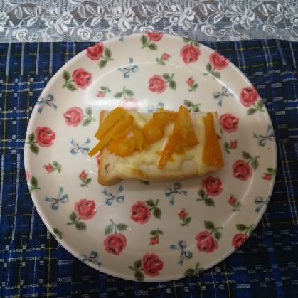 完熟バナナとマーマレードのトースト
