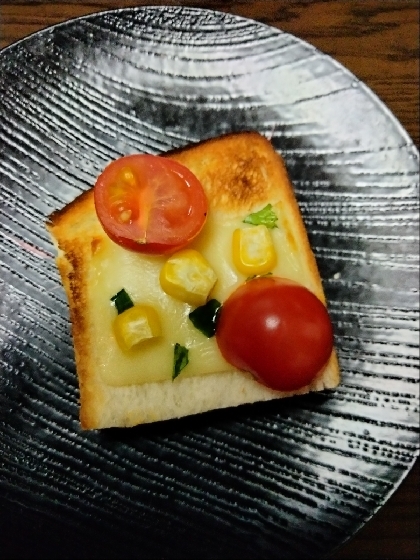 トマトピザトーストその2