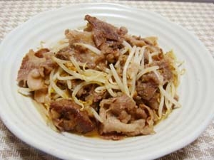 牛肉ともやしの甘辛味噌炒め♪