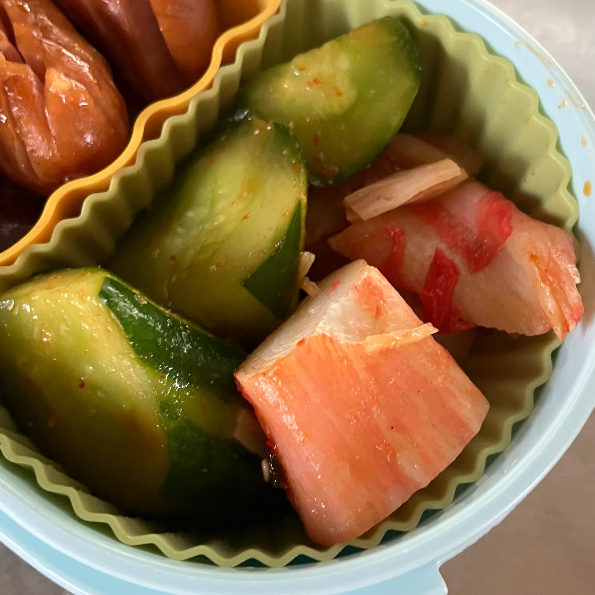 《きゅうりとカニカマのチョッと辛い和物》