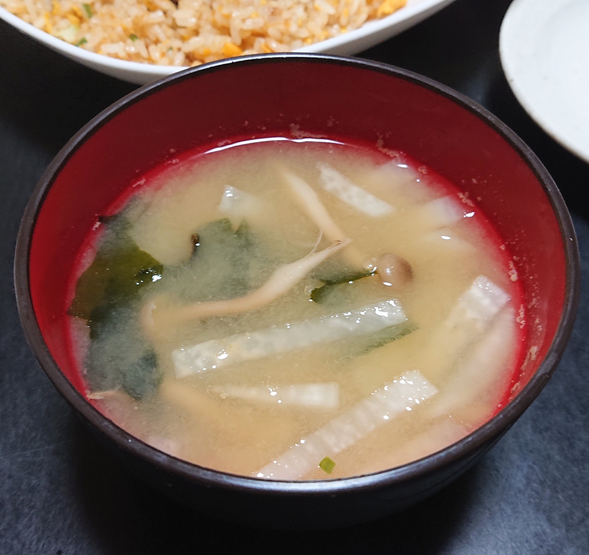 しめじと大根のダイエット味噌汁