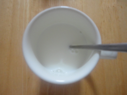 カルピス消費に作りました。ホットミルクの乳臭さが苦手ですがカルピスを入れると美味しくなりました。