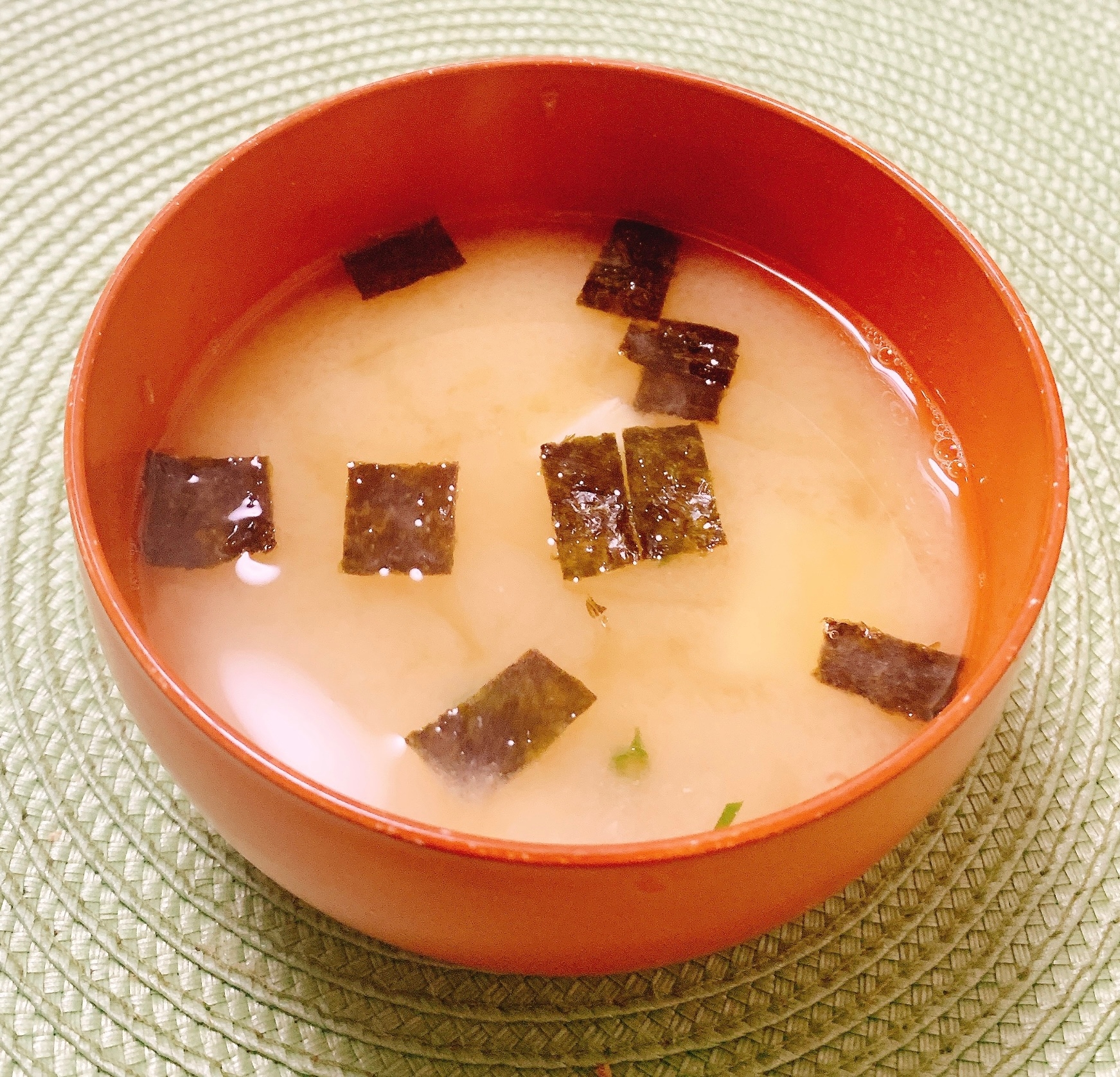 お鍋なし♪鰹節と海苔の即席お味噌汁