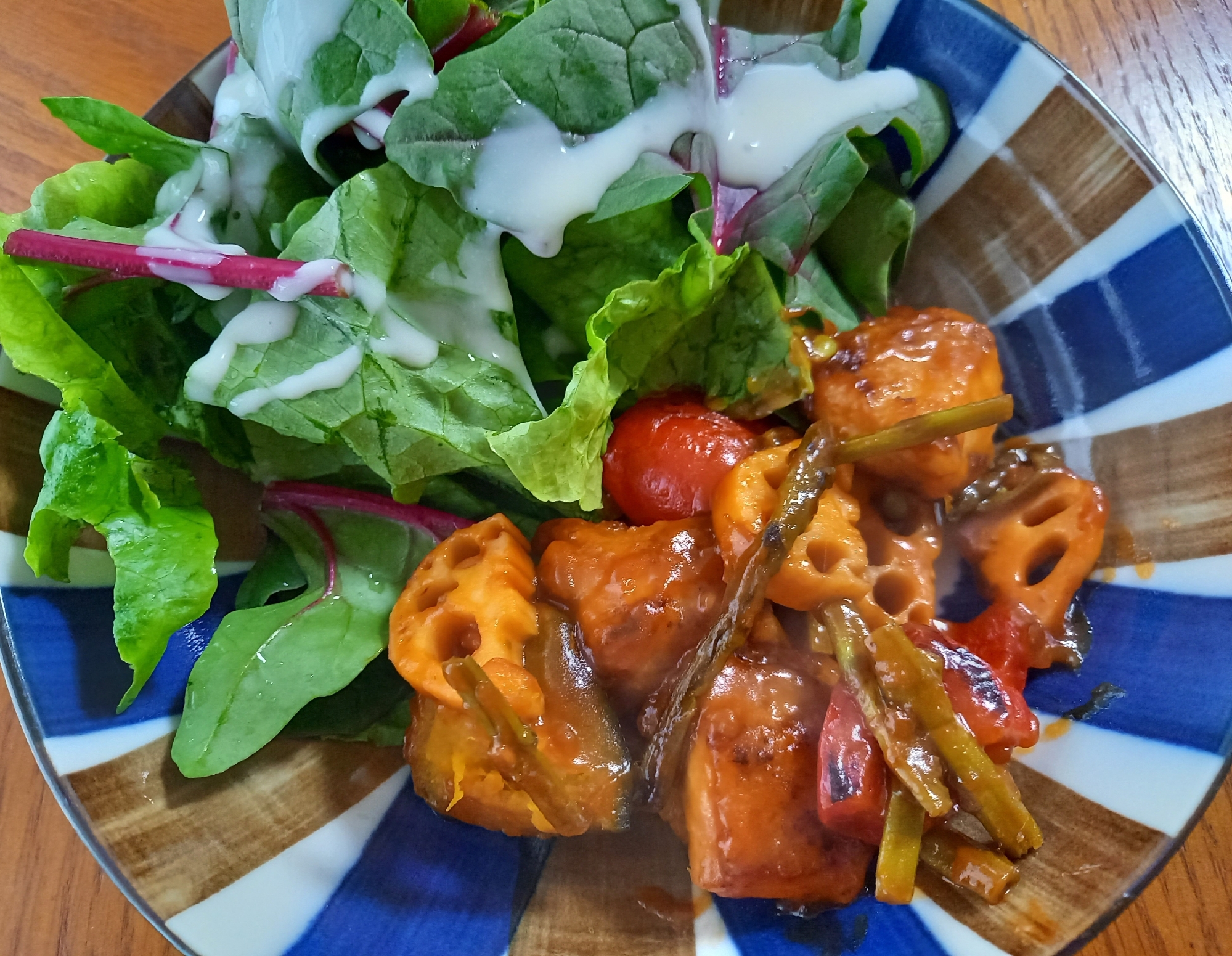 たんぱく質もビタミンも！鶏肉と野菜の甘酢あんかけ