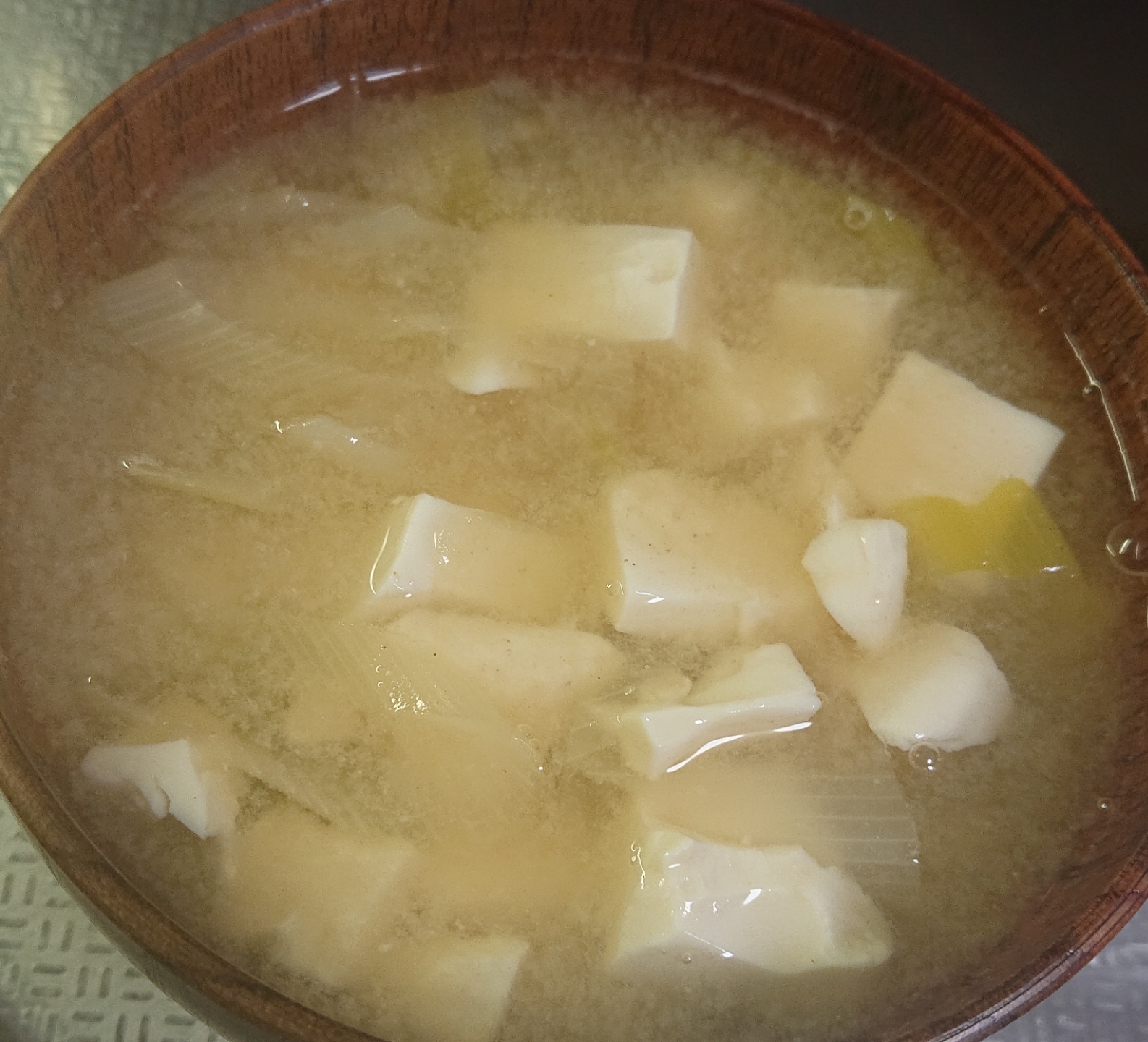 お豆腐と長ネギの味噌汁☆