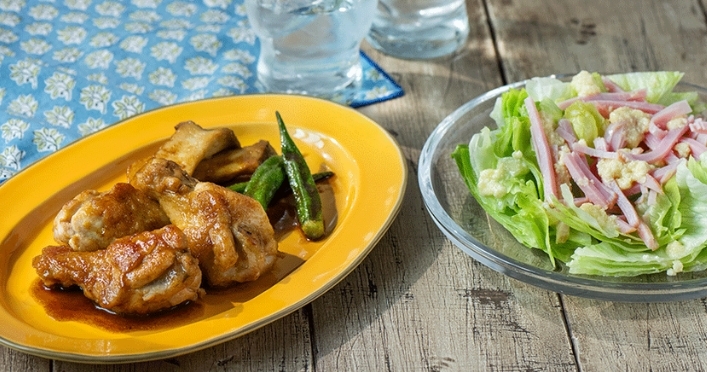 3日目：鶏ときのこのカレー醤油＆くし切りレタスとハムのサラダ