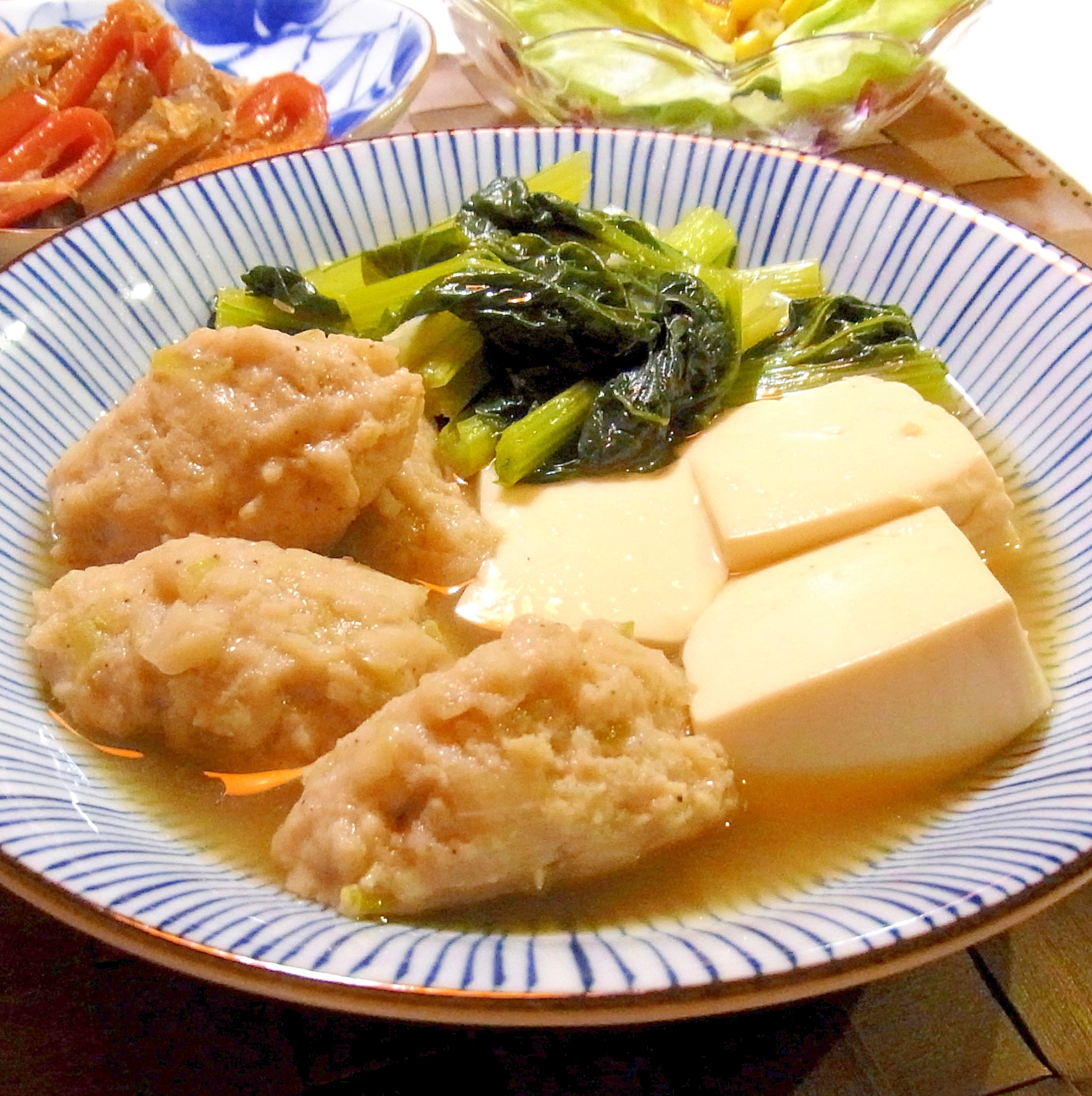 鶏つくねと豆腐の煮物