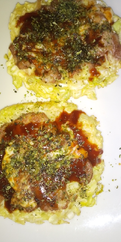 キャベツいっぱいのお好み焼き