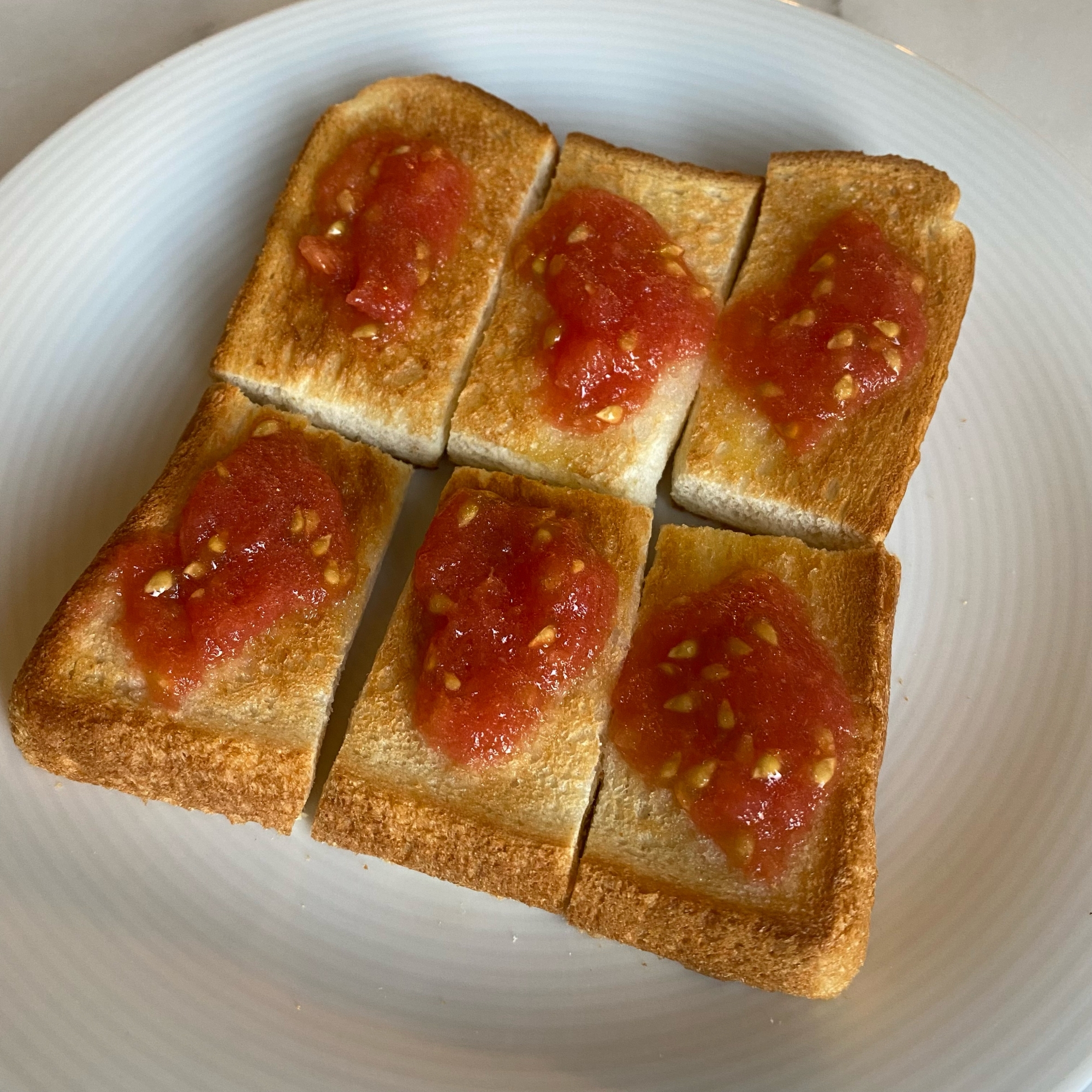 主夫がつくる食パンでパンコントマテ風