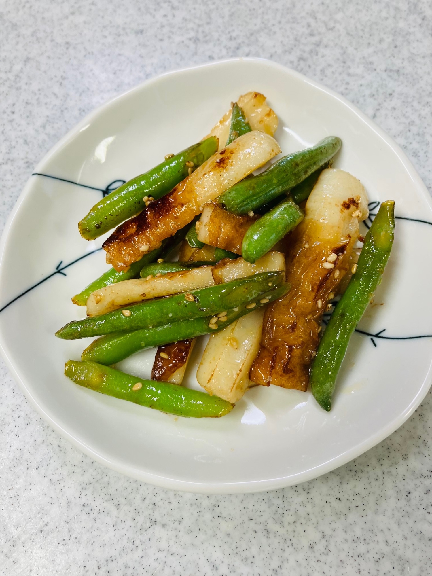 お弁当用〜ちくわといんげんの焼き肉のタレ炒め