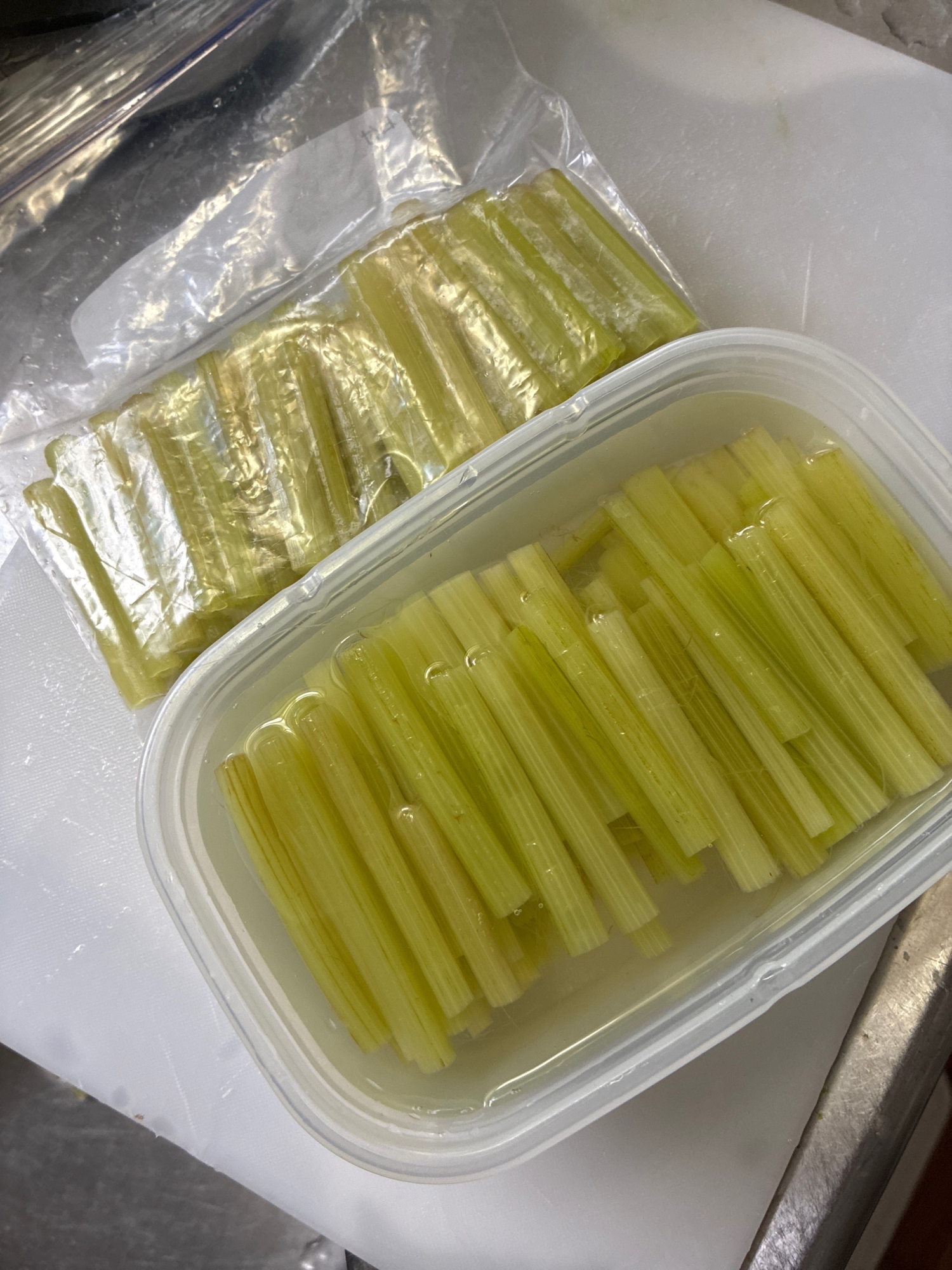フキの下処理