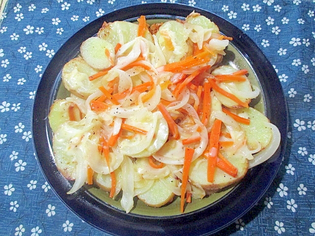 ポテトと野菜のチーズ焼き