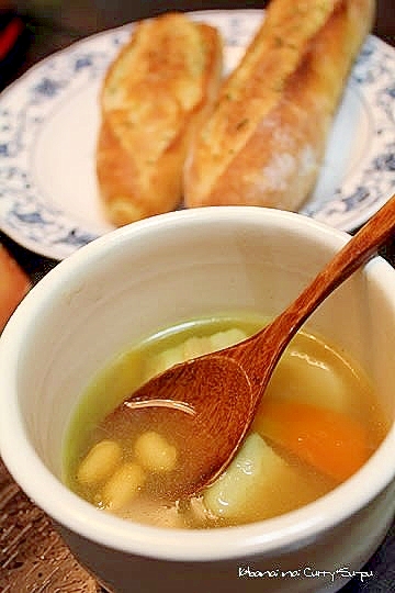大豆のカレースープ