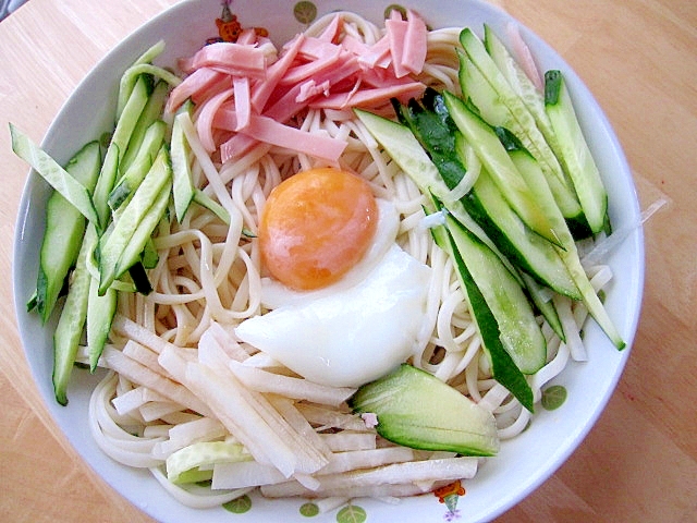 ぽん酢でどうぞ♪冷やしうどん