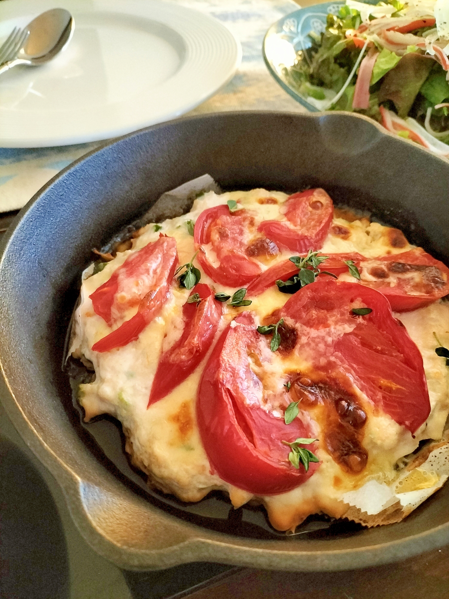 鶏ひき肉とトマトのチーズグリル♪