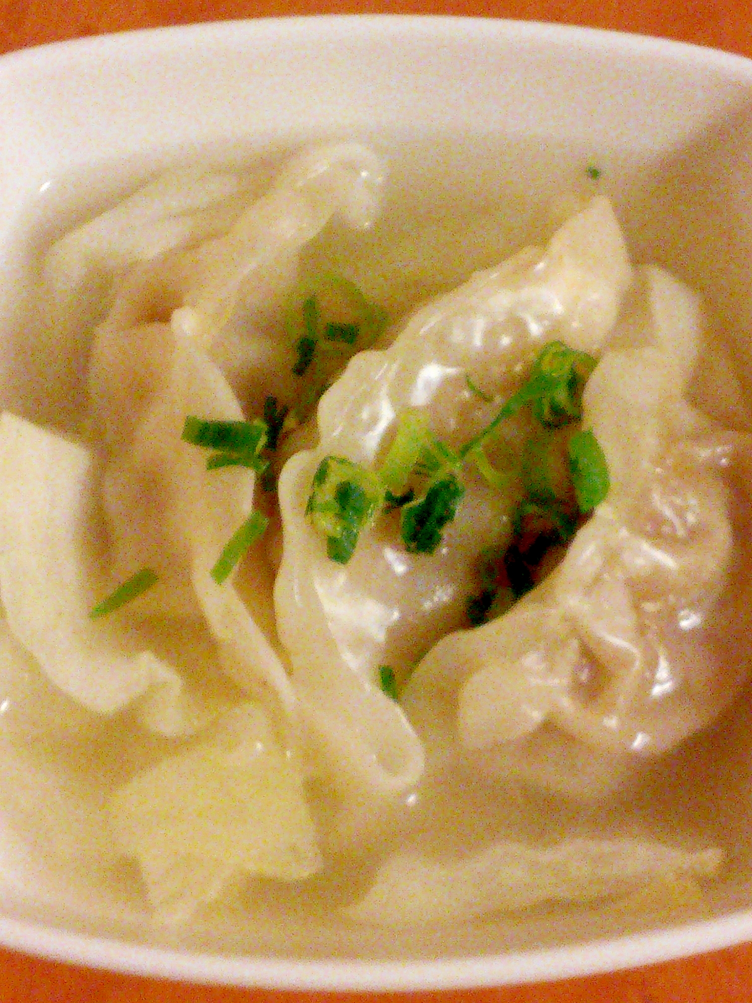 レンジで簡単☆たっぷり白菜のゆず風味餃子スープ