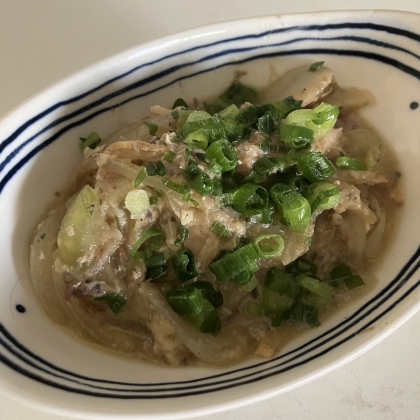 缶詰で簡単♪鯖と玉ねぎの味噌煮