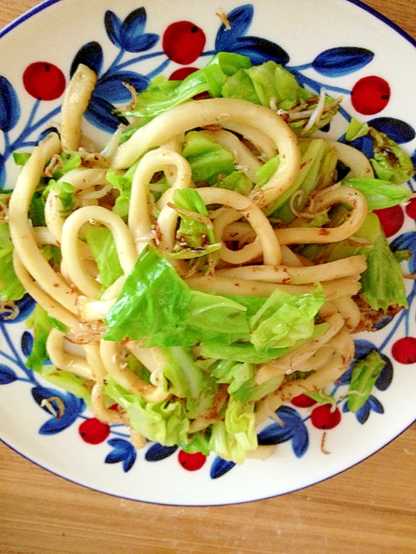 春キャベツたっぷり焼うどん