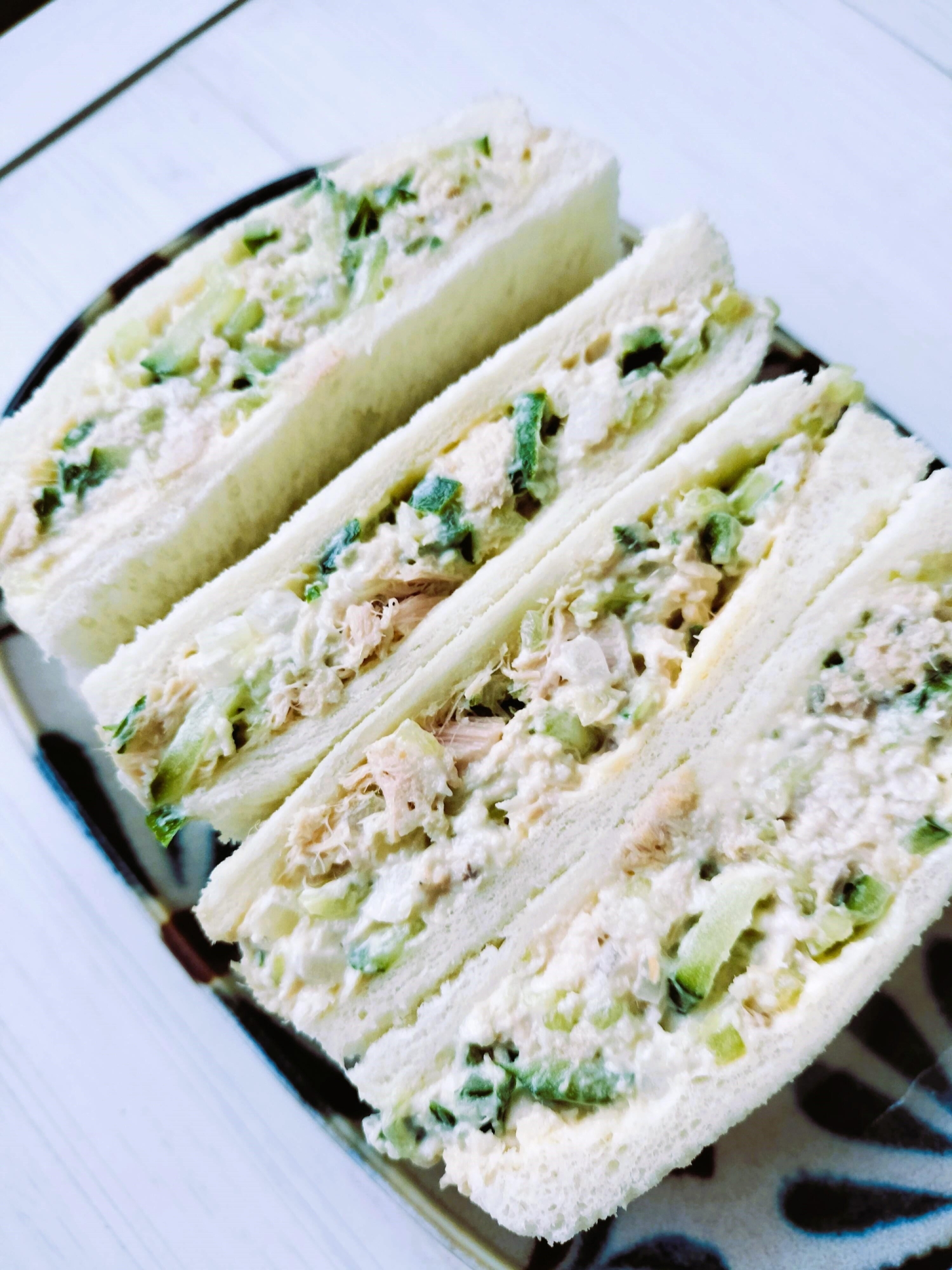 野菜が苦手な子にも！　玉ねぎ入りツナサンド