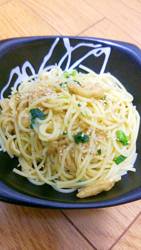 薄あげとネギの胡麻パスタ