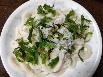 しらすと大葉の冷やしうどん