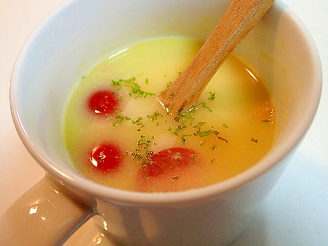 カップスープで　生姜香る　トマト入りコ一ンスープ