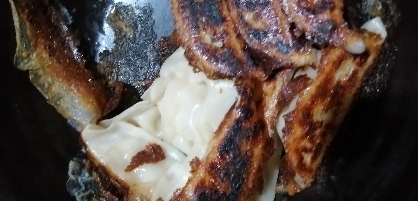 おいしいラーメン屋で食べるオイシイ餃子を思い出すヨ