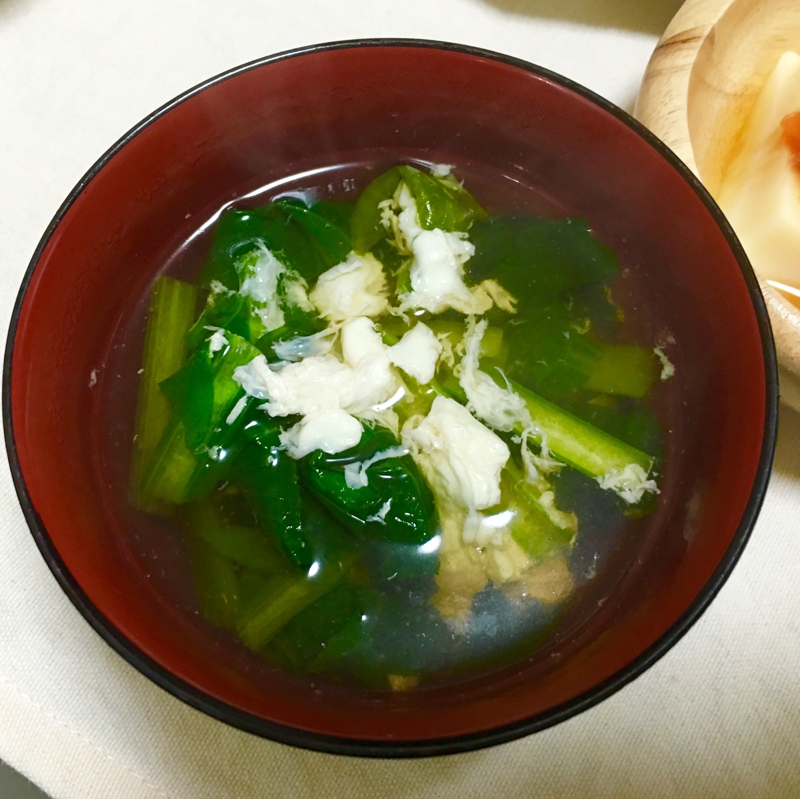 余った卵白使用‼︎小松菜と白身だけ玉子スープ♡