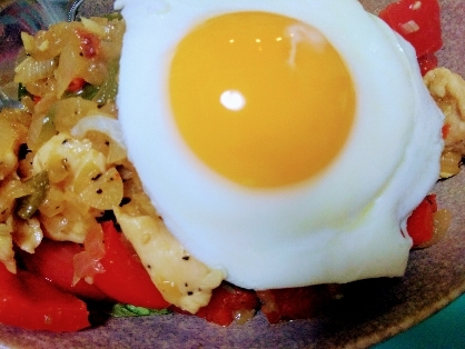 おうちアジアン！鳥もも肉のガパオ風バジル炒め