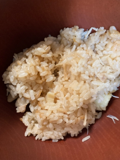 『帆立の干し貝柱とえのき茸の炊き込みご飯』