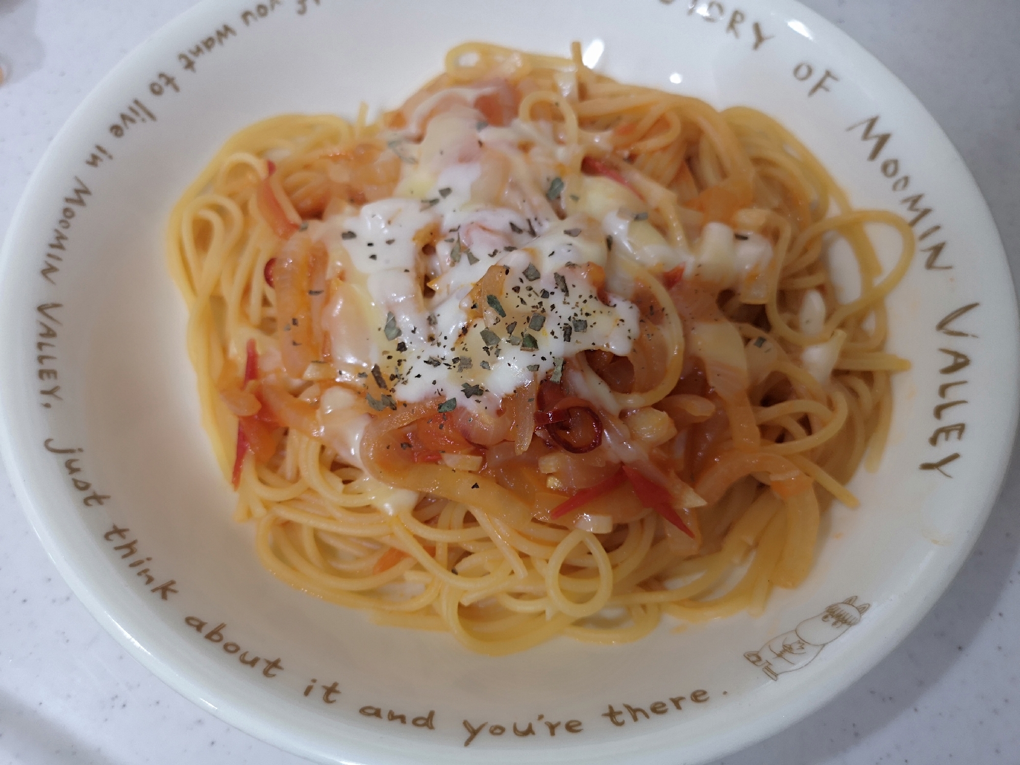 あさりだしのトマトチーズパスタ(*^^*)