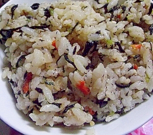 簡単！ひじきご飯