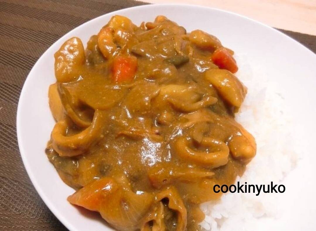 味噌鍋をリメイク~シーフードカレー~