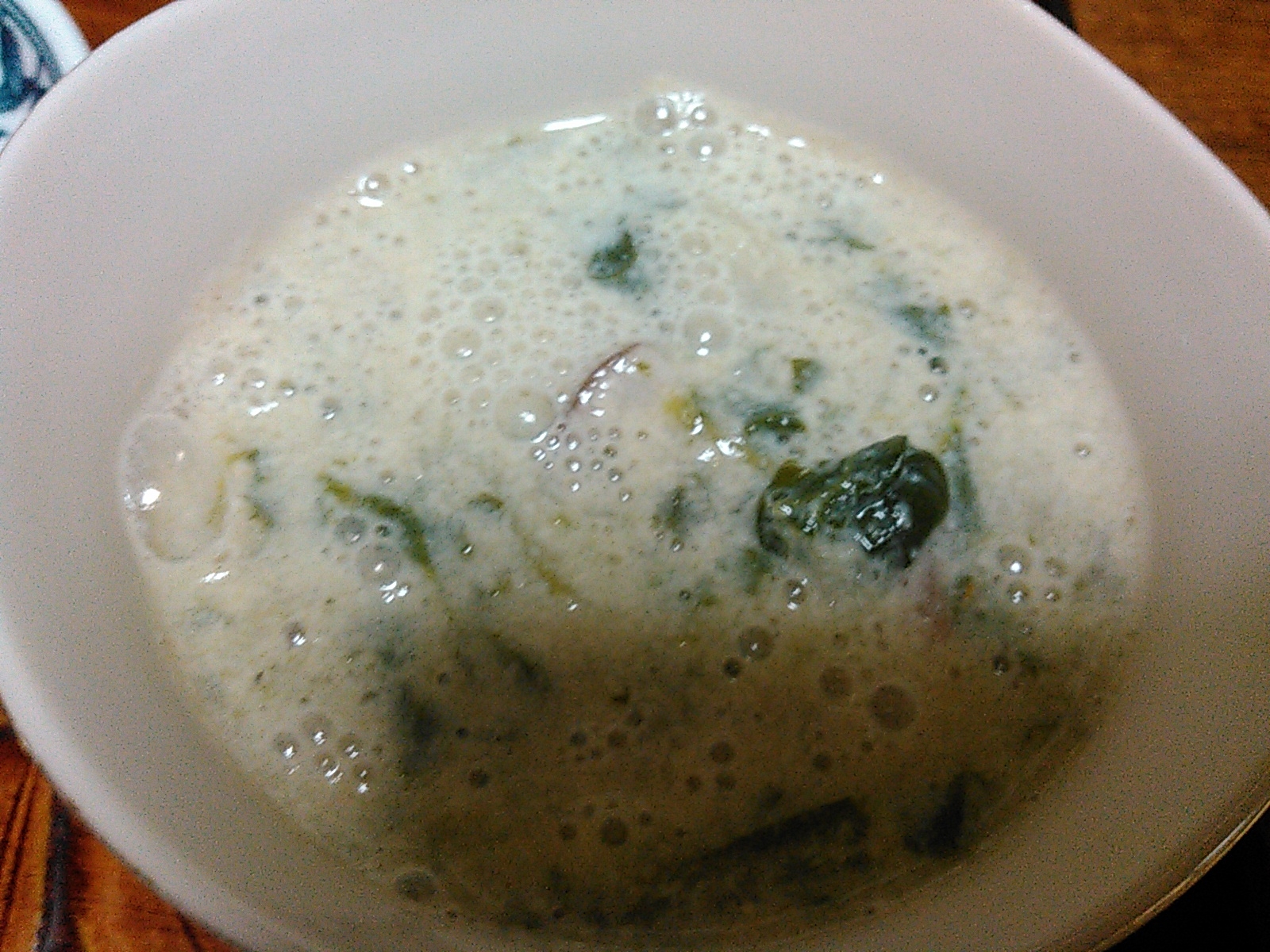 かぶの葉とろける豆乳スープ