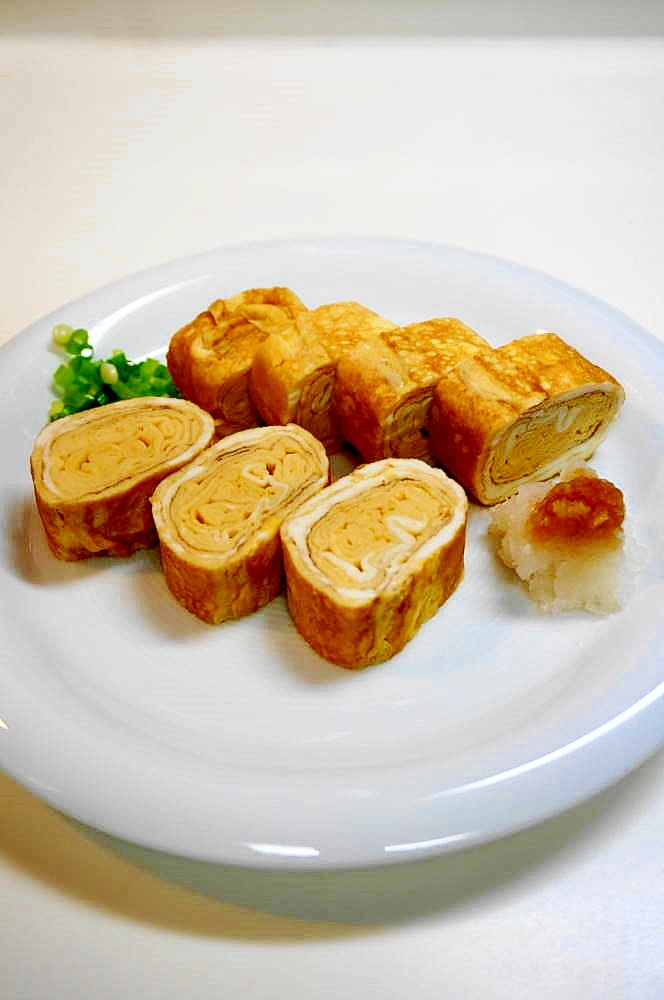 丸い フライパンでも出来るんです 出汁巻き卵 レシピ 作り方 By Oppeke22 楽天レシピ